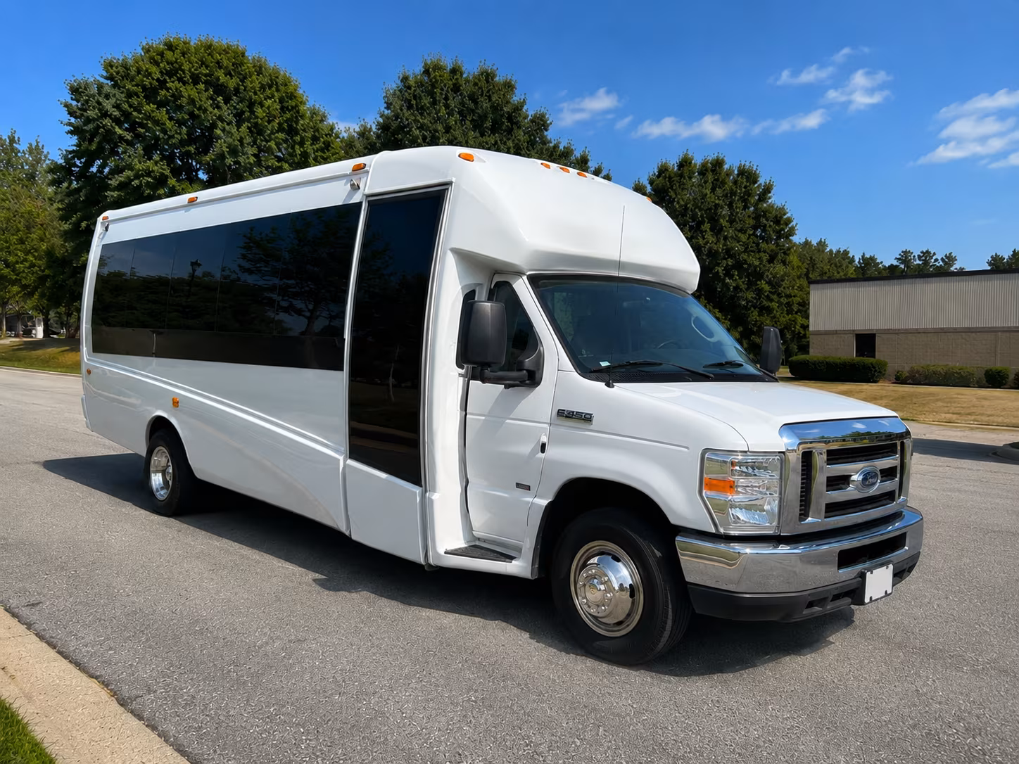 how your starting location and deadhead miles affect charter bus rates in lake elsinore