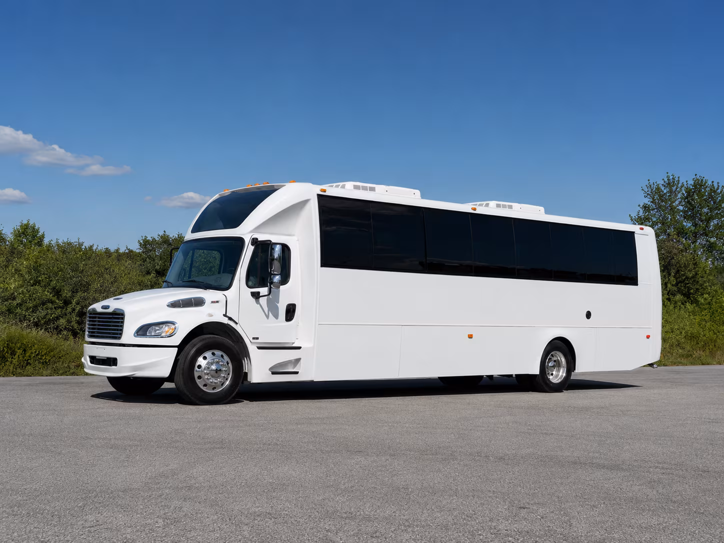 lake elsinore concert party bus rental
