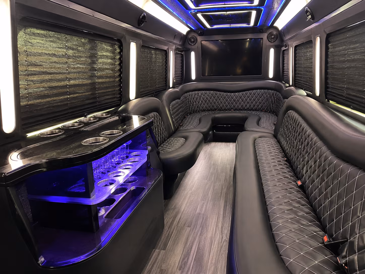 lake elsinore holiday party bus rental