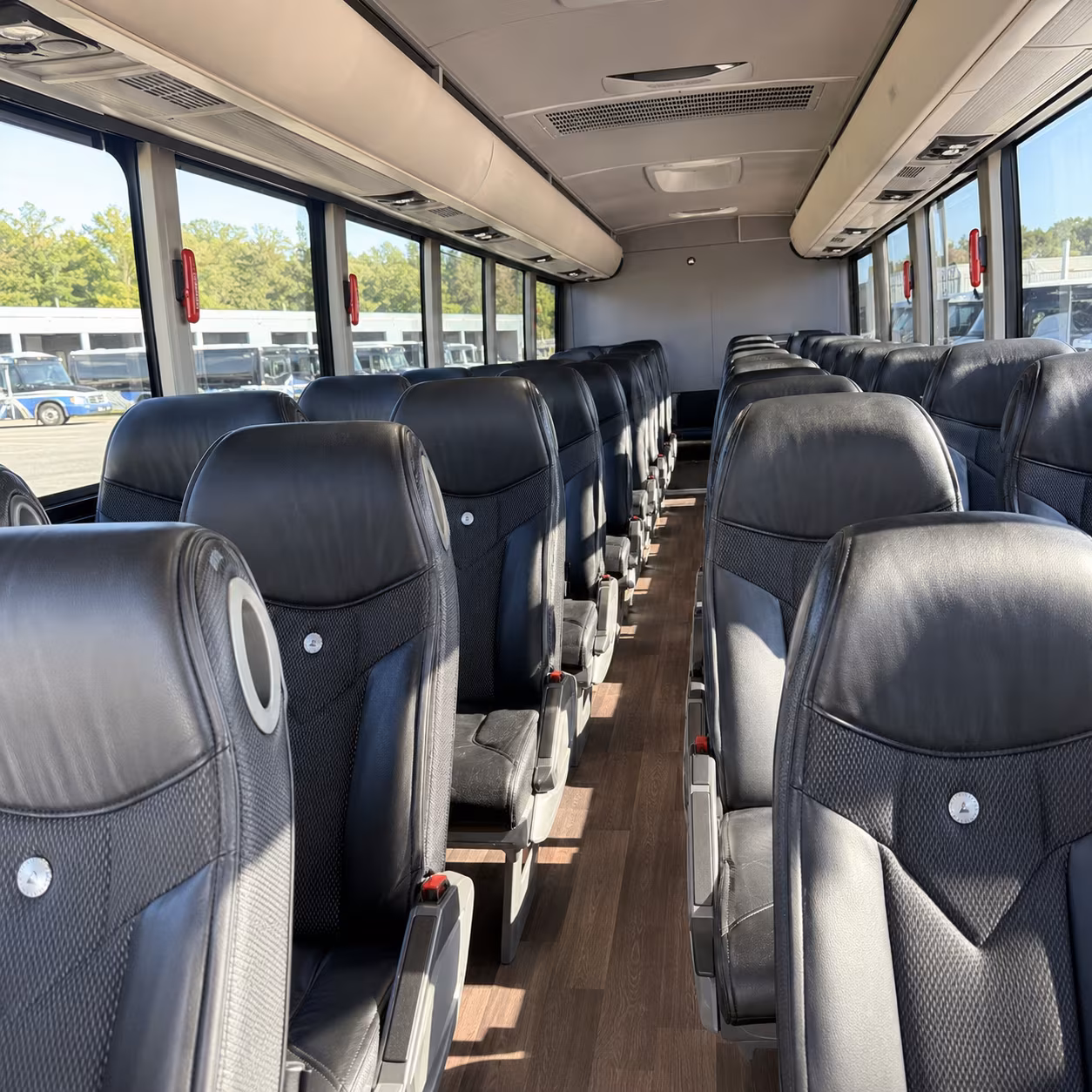 lakeelsinorecharterbuscompany com puts temecula wine country corporate retreats within easy reach