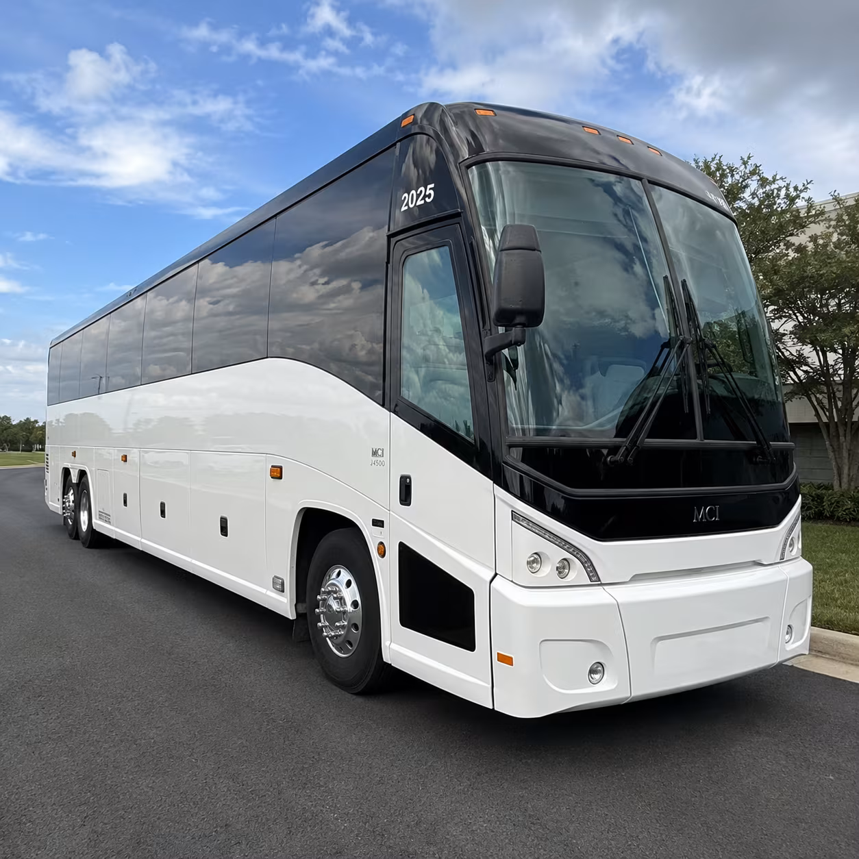 menifee long distance charter buses for multi day group trips