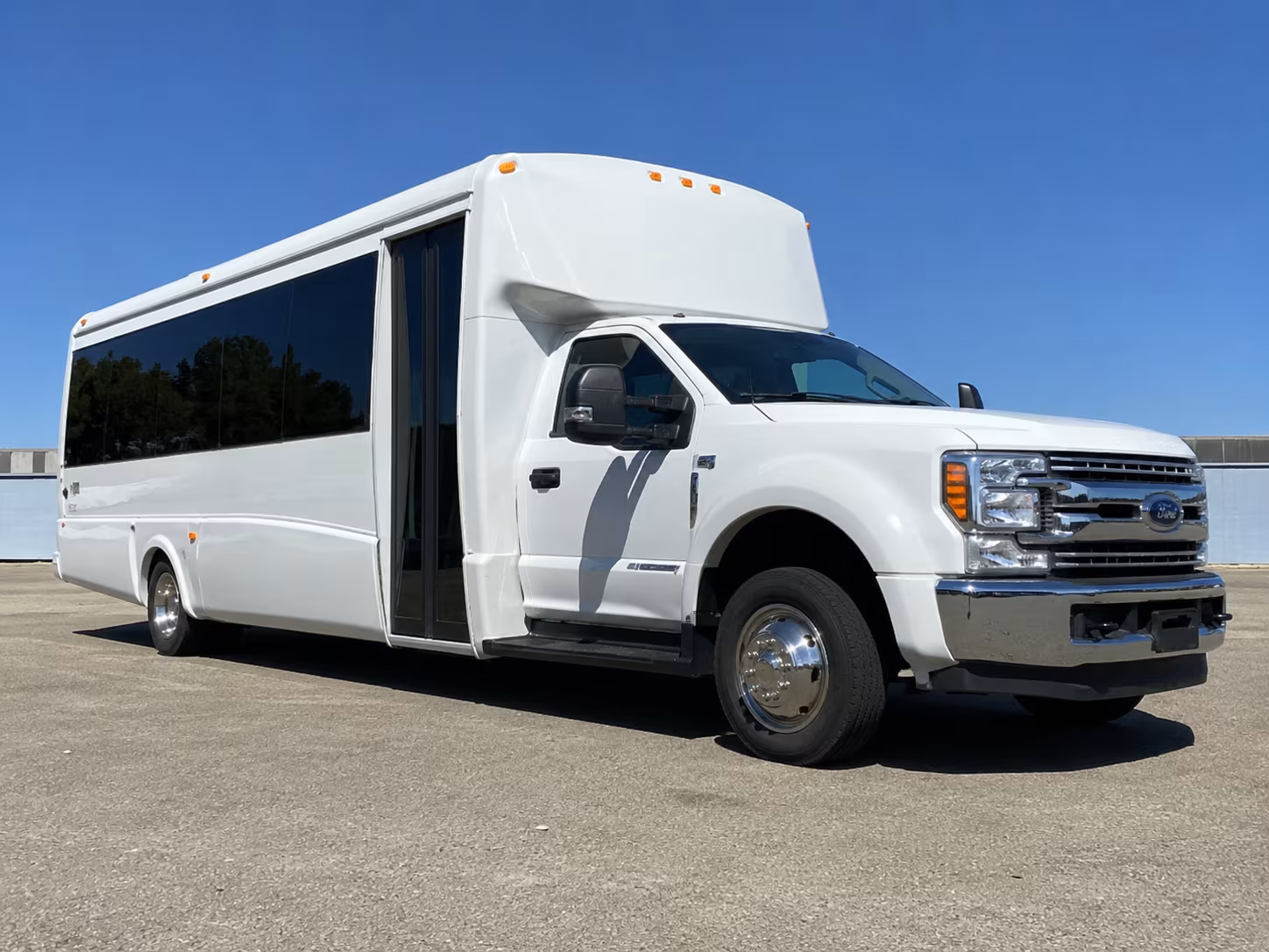 perris winery tour bus transportation in perris